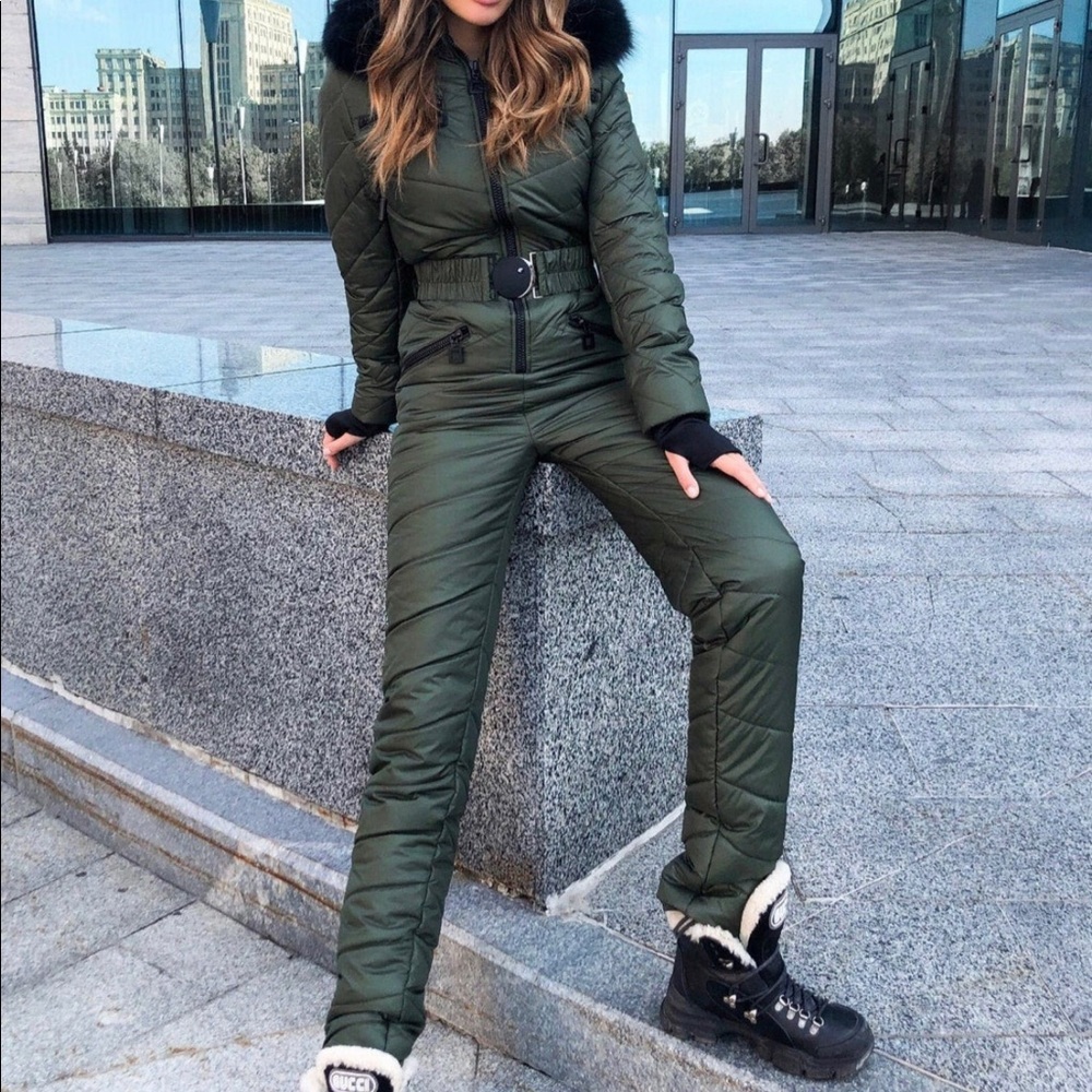 Women’s Ski Jumpsuit NWT